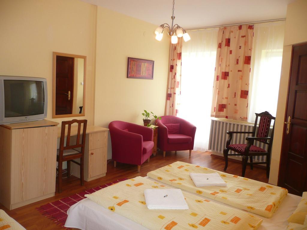 Kincses vendégház Debrecen Camera foto