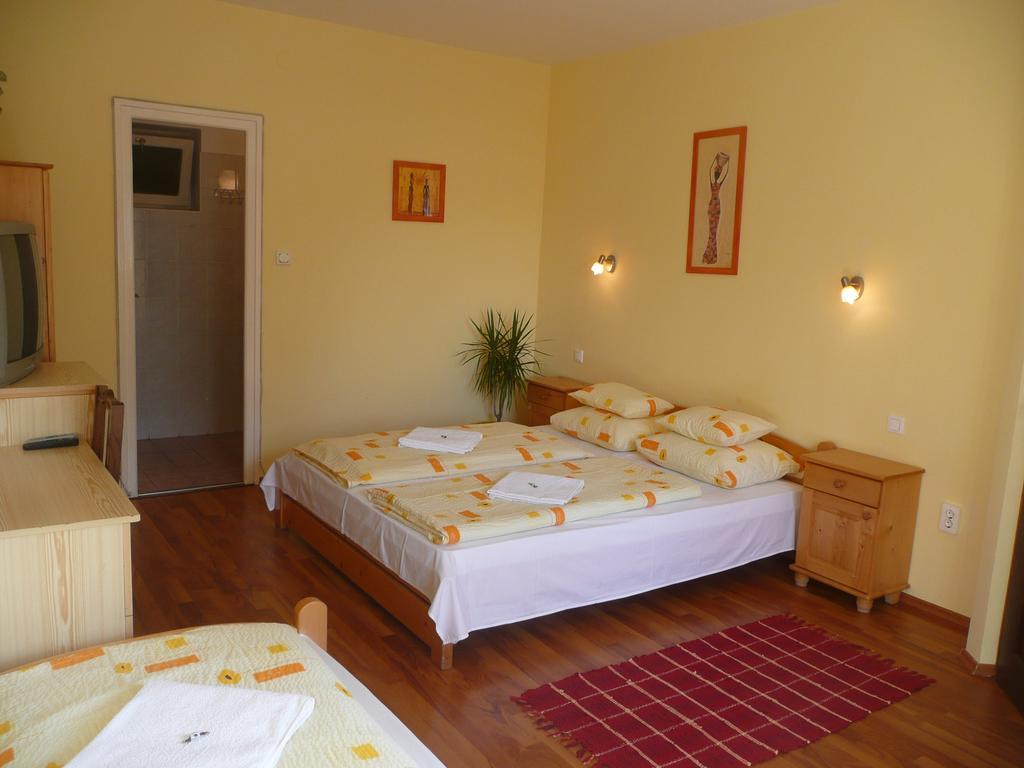 Kincses vendégház Debrecen Camera foto